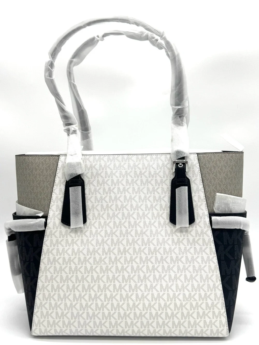 Michael Kors Voyager Large Color-Block Signature Logo Tote Bag - Optic White
